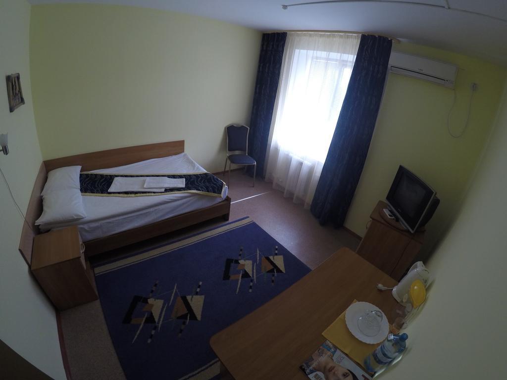 Kurmet Hotel Oral Quarto foto